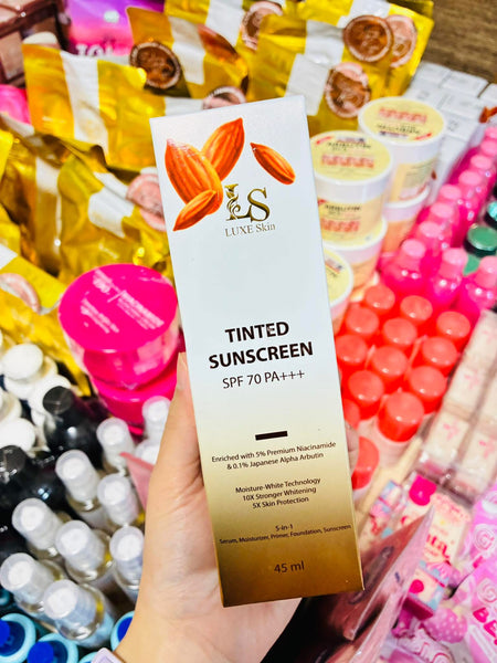 Luxe Skin Tinted Sunscreen SPF 70 PA+++oo