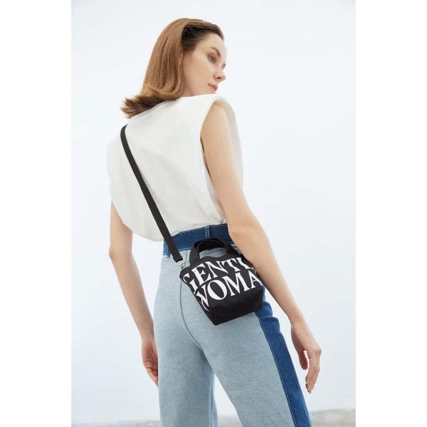 Gentle Woman Sling Bag white