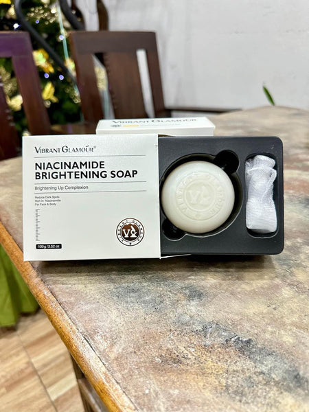 Vibrant Glamour Niacinamide Whitening Soap