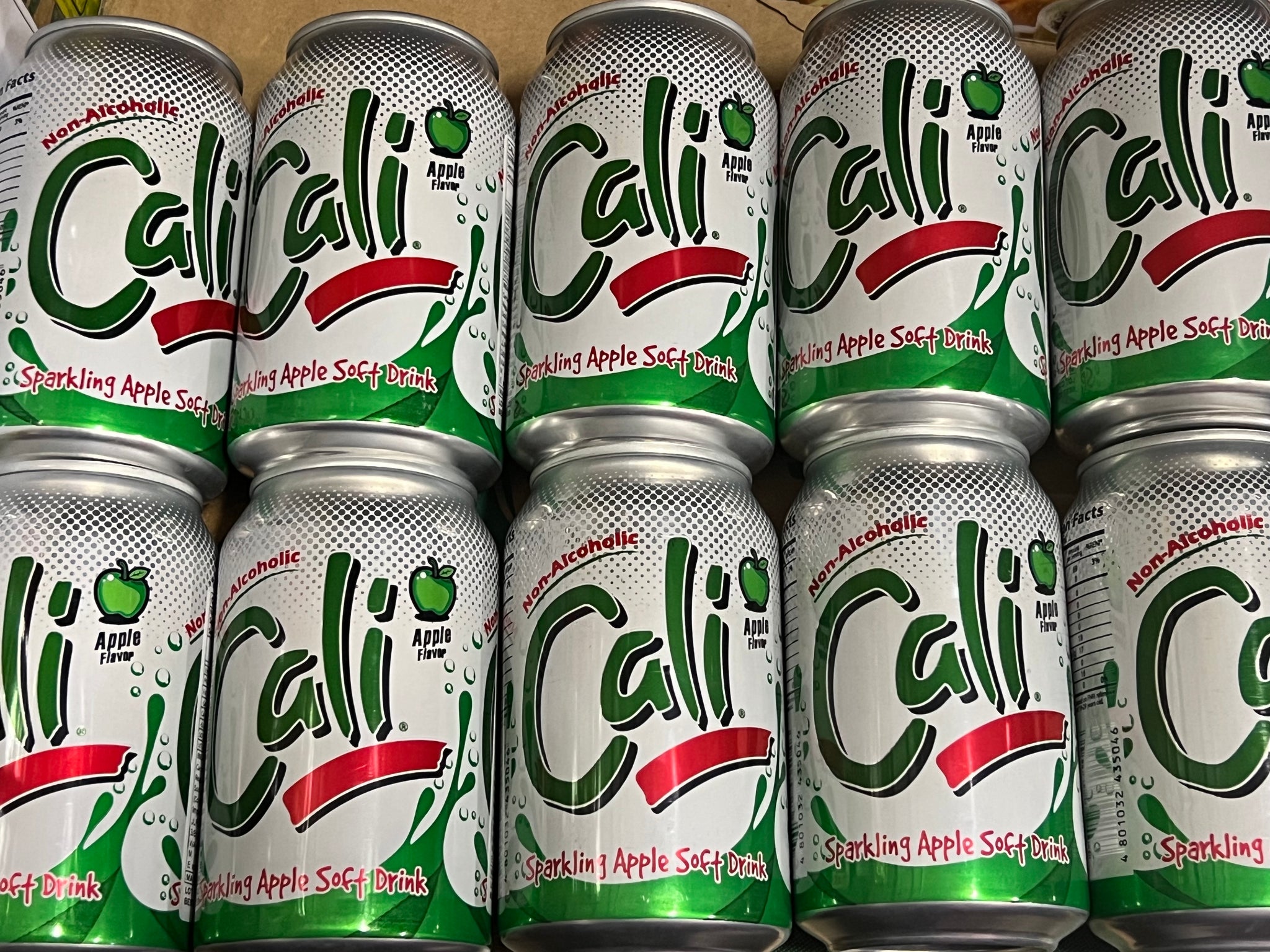 Cali Sparkling Apple Soft Drink