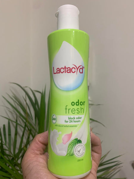 Lactacyd Feminine Wash 250mL