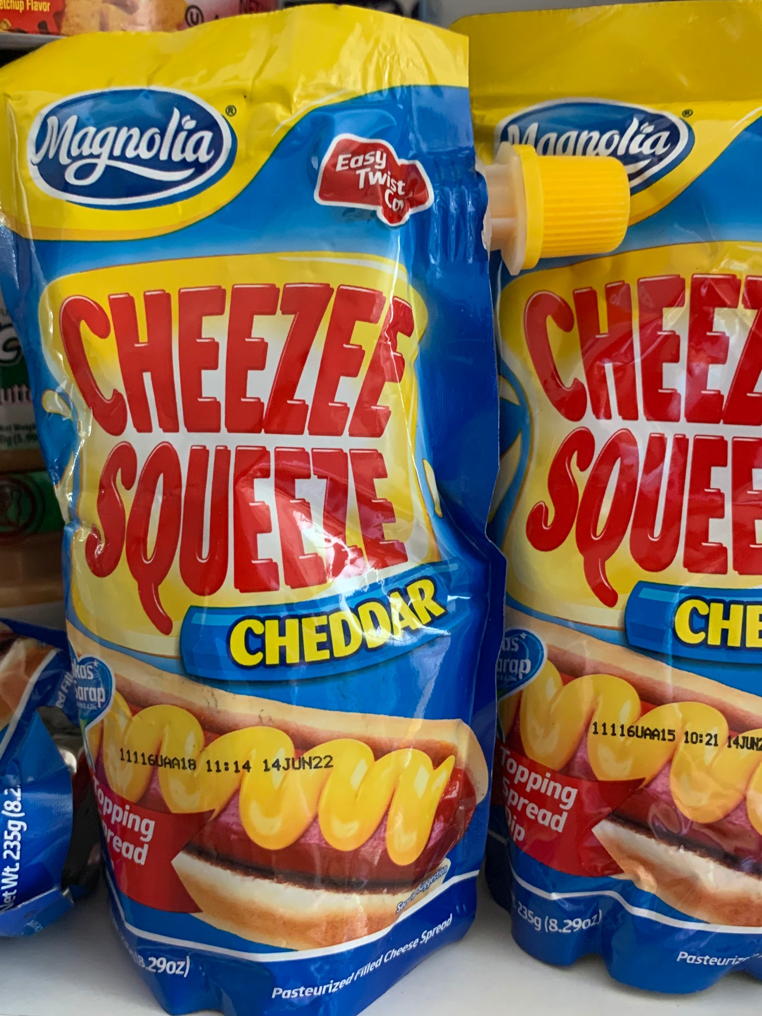 Magnolia Cheezee Squeeze Cheddar